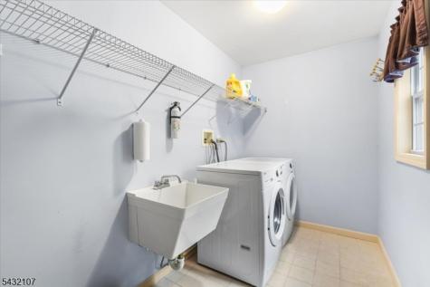 15 Upper Plateau Drive Vernon NJ 07462