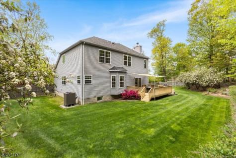 15 Upper Plateau Drive Vernon NJ 07462