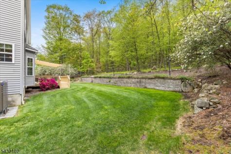 15 Upper Plateau Drive Vernon NJ 07462