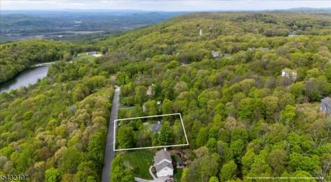 15 Upper Plateau Drive Vernon NJ 07462