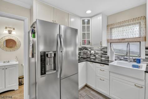 524 Henmar Drive Mount Arlington NJ 07850
