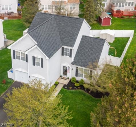 71 Saxton Drive Hackettstown NJ 07840