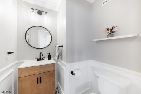 71 Saxton Drive Hackettstown NJ 07840