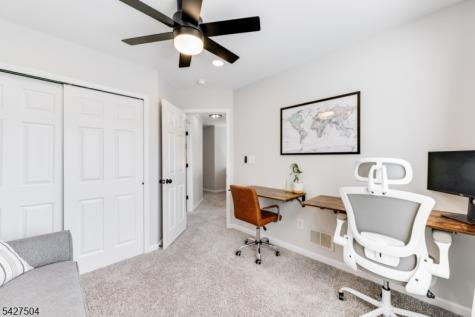 71 Saxton Drive Hackettstown NJ 07840
