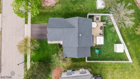 71 Saxton Drive Hackettstown NJ 07840