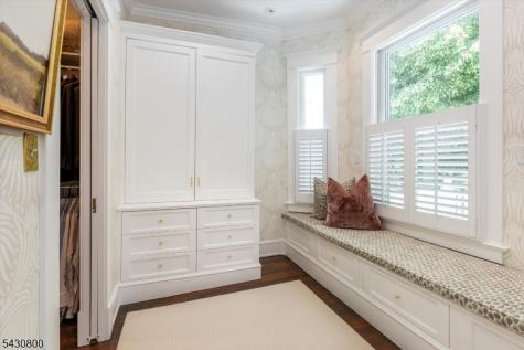 380 Ridgewood Avenue Glen Ridge Boro NJ 07028