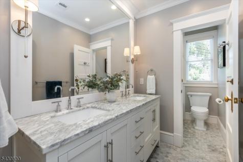 380 Ridgewood Avenue Glen Ridge Boro NJ 07028