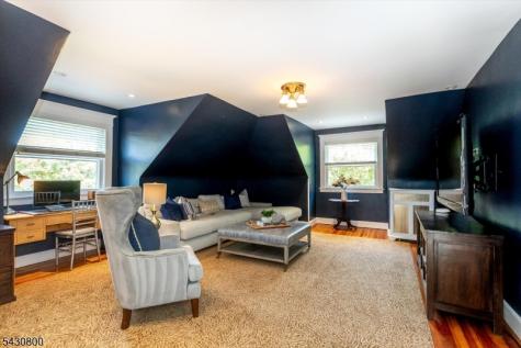 380 Ridgewood Avenue Glen Ridge Boro NJ 07028