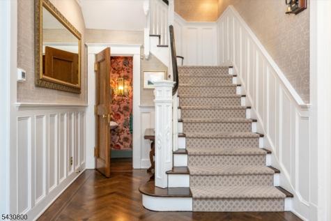 380 Ridgewood Avenue Glen Ridge Boro NJ 07028