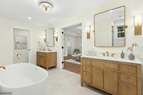 155 Dogwood Lane Berkeley Heights NJ 07922