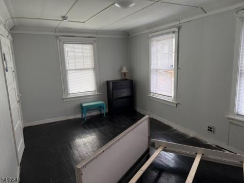 13 Emerson Place Newark NJ 07114