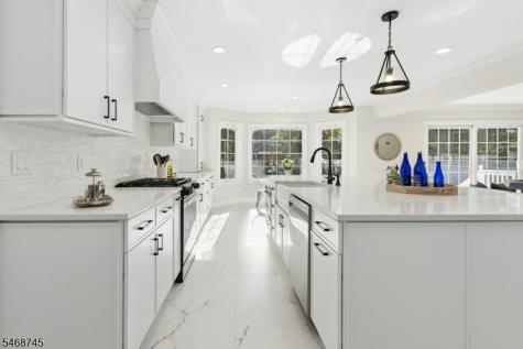 49 Hall Drive Clark NJ 07066