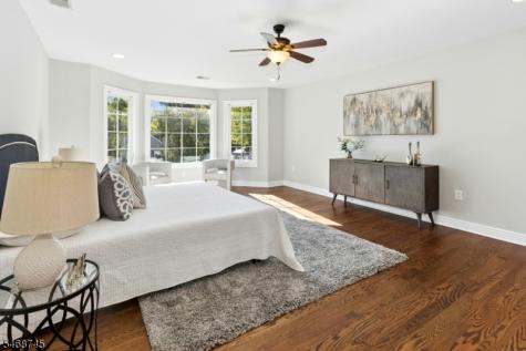 49 Hall Drive Clark NJ 07066