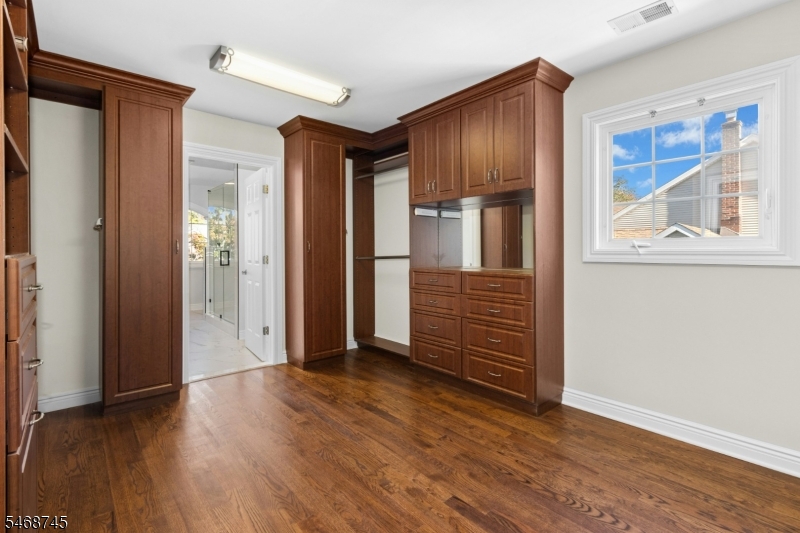 49 Hall Drive Clark NJ 07066