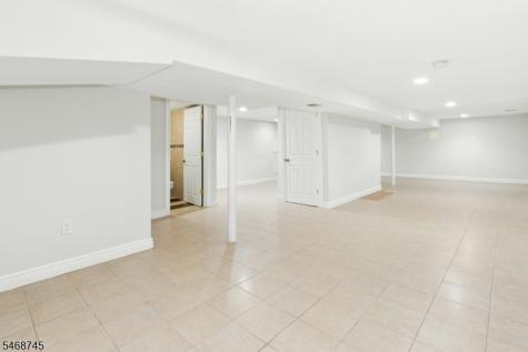 49 Hall Drive Clark NJ 07066