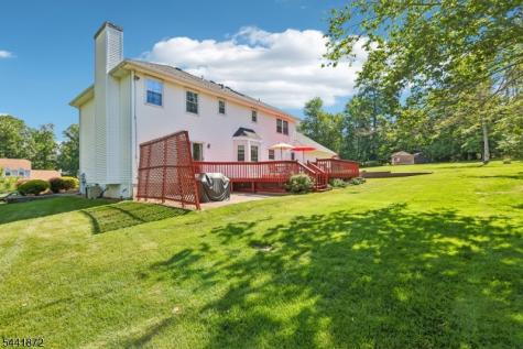 4 Viking Court Randolph NJ 07869