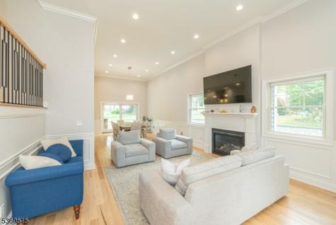 40 Lee Road Livingston NJ 07039