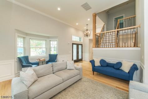 40 Lee Road Livingston NJ 07039