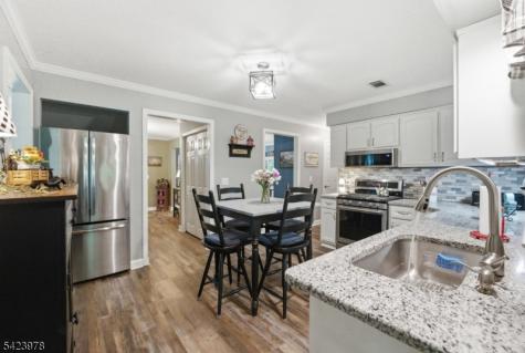 128 Merriam Avenue Newton NJ 07860