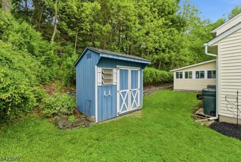 128 Merriam Avenue Newton NJ 07860