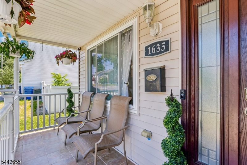 1635 Mabel Street Piscataway NJ 08854