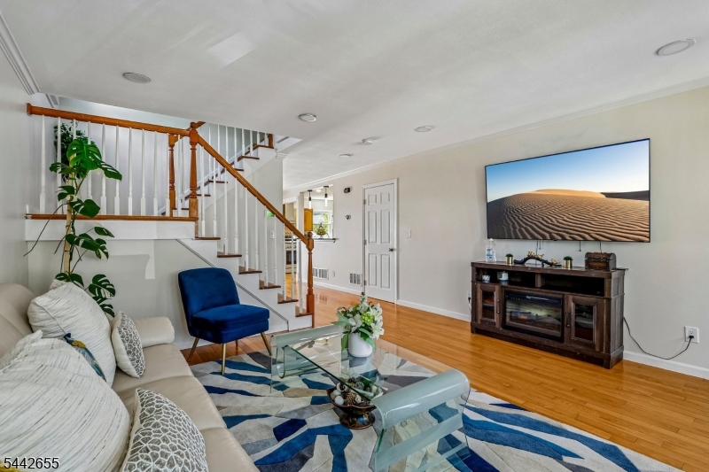 1635 Mabel Street Piscataway NJ 08854