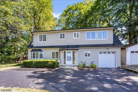 39 Enfield Avenue Montclair NJ 07042