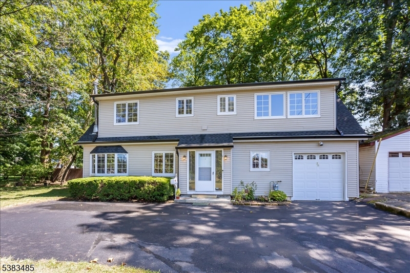 39 Enfield Avenue Montclair NJ 07042