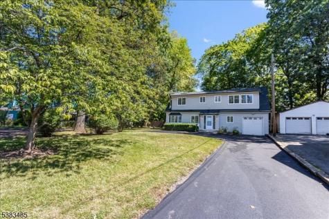 39 Enfield Avenue Montclair NJ 07042