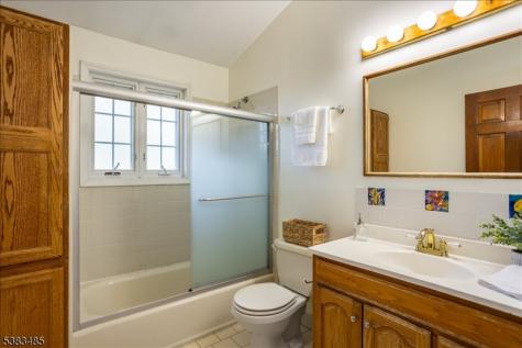 39 Enfield Avenue Montclair NJ 07042