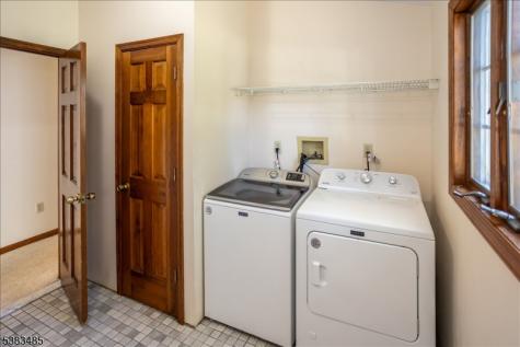 39 Enfield Avenue Montclair NJ 07042