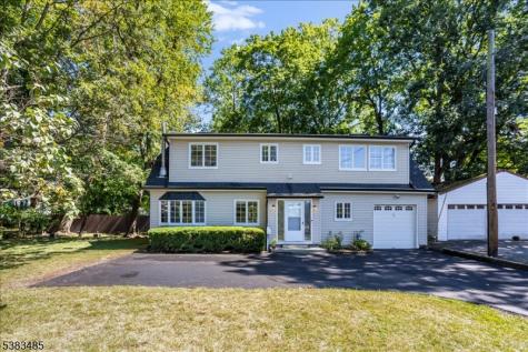 39 Enfield Avenue Montclair NJ 07042