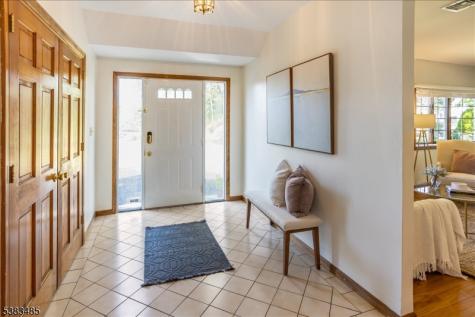 39 Enfield Avenue Montclair NJ 07042