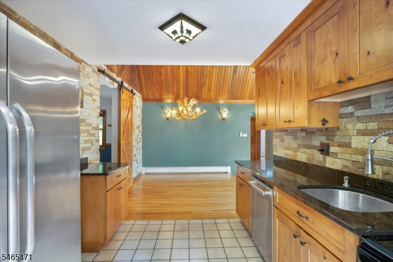 99 Brooks Flat Road Ogdensburg NJ 07439
