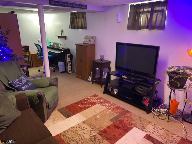 289 Sherwood Avenue Paterson NJ 07502