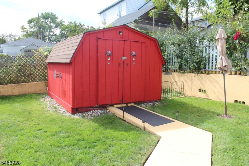 289 Sherwood Avenue Paterson NJ 07502