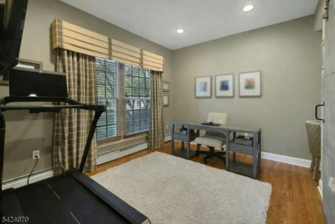 6 Yorke Road Mountain Lakes NJ 07046
