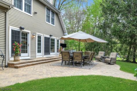 6 Yorke Road Mountain Lakes NJ 07046