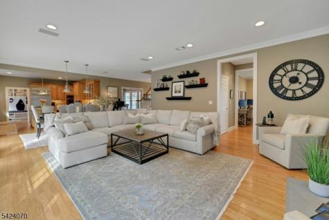 6 Yorke Road Mountain Lakes NJ 07046