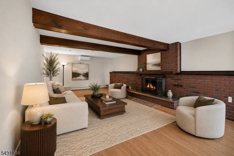 3 Nice Place Hopatcong NJ 07843