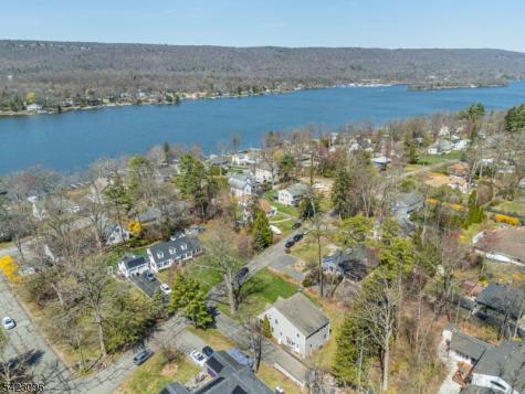 63 Ramapo Road West Milford NJ 07421