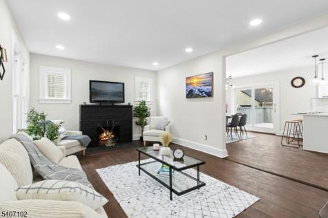 737 Bailey Avenue Elizabeth NJ 07208