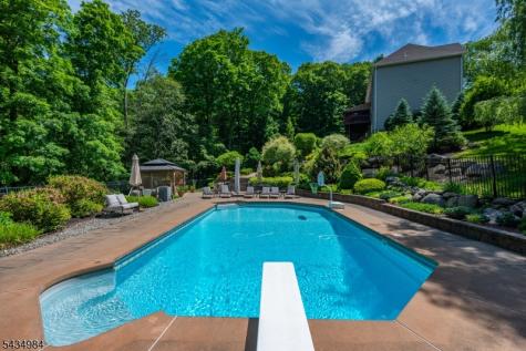 11 Stoneridge Court Rockaway NJ 07866