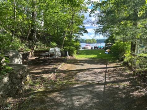 1 Dorel Road Hopatcong NJ 07821