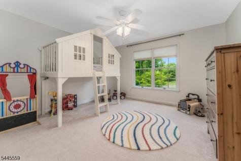 15 Chalfonte Drive Clinton NJ 08833