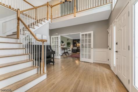 15 Chalfonte Drive Clinton NJ 08833