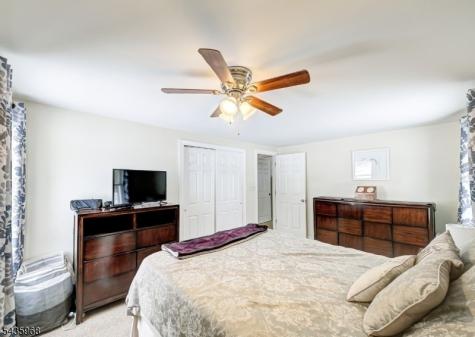 125 Hillcrest Drive Milford NJ 08848