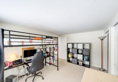 125 Hillcrest Drive Milford NJ 08848