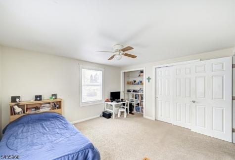 125 Hillcrest Drive Milford NJ 08848