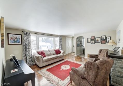 125 Hillcrest Drive Milford NJ 08848